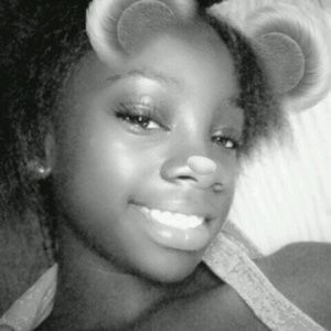 Meet your Posher, Lay